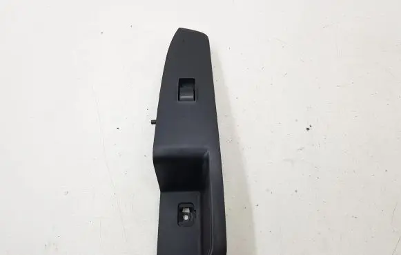 Mitsubishi Outlander Electric window control switch 8608A061 SPC02733