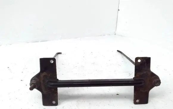 Mitsubishi Outlander Battery bracket 