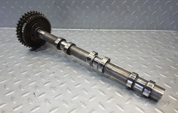 Mercedes-Benz S W221 Camshaft A64226 A6420521701 1012000892503