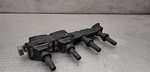 Peugeot 307 High voltage ignition coil 9636337880