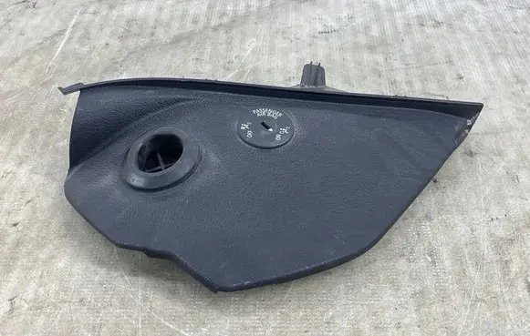BMW 6 F12 F13 Dashboard side end trim 9197493 13318810