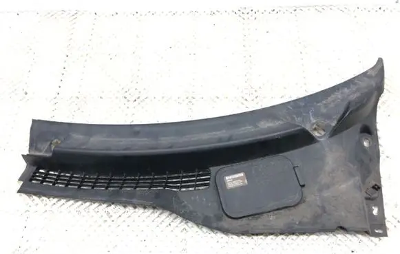 Mini Cooper Countryman R60 Wiper trim 9808095