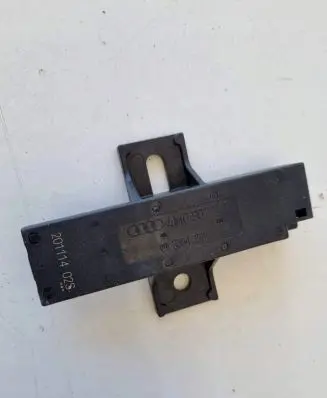 Audi Q7 4M Keyless (KESSY) go control unit/module 4M0907247