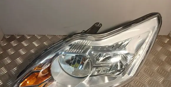 Ford Focus Headlight/headlamp 084311181L 08D311102L 084311183L