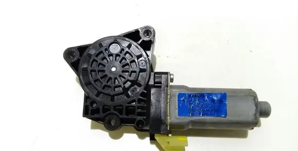 Hyundai ix 55 Rear door window regulator motor F00S1A2628