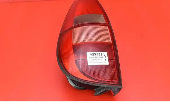Renault Laguna I Rear/tail lights 2261