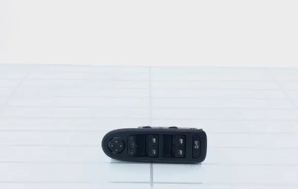 Citroen C5 Electric window control switch 96644917XT 30170275RX
