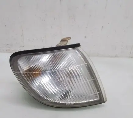 Hyundai H-100 Front indicator light