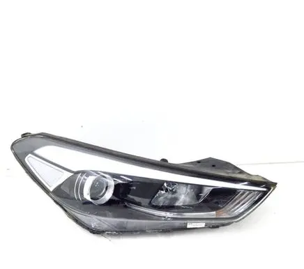 Hyundai Tucson TL Headlight/headlamp D792122020