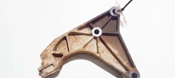 Opel Zafira A Engine mounting bracket