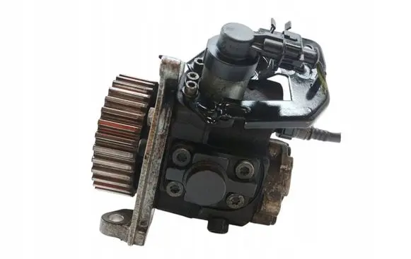 Ford Focus Fuel injection high pressure pump 0445010102