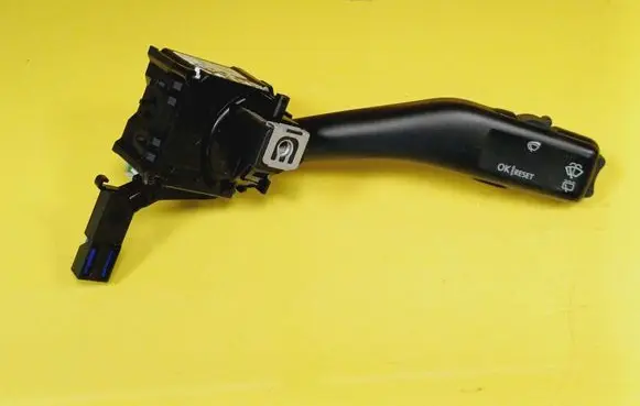 Volkswagen Golf Plus Wiper control stalk 1K0953519A