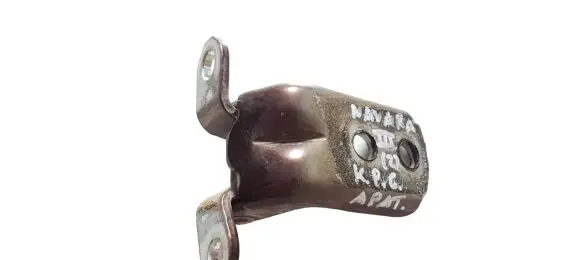 Nissan Navara D23 Rear door lower hinge A047742