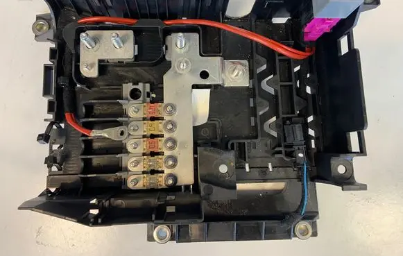Audi Q7 4L Fuse box set 7L0937548C