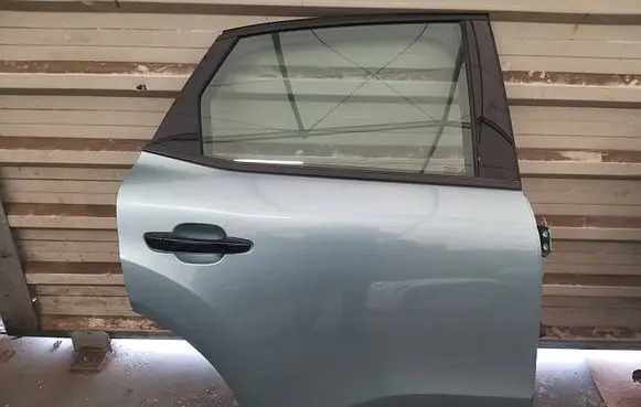 Citroen C4 III e-C4 Rear door