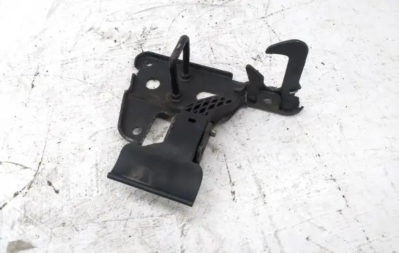 Audi A6 S6 C6 4F Engine bonnet/hood lock/latch loop/hook 4F0823480B