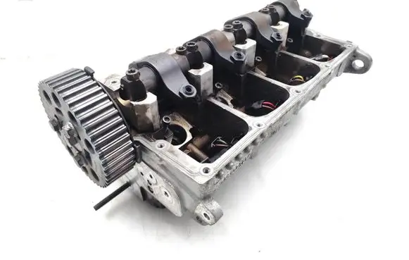 Volkswagen Golf V Engine head 038103373P