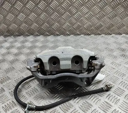 Honda CR-V Front brake caliper 450183E7H01