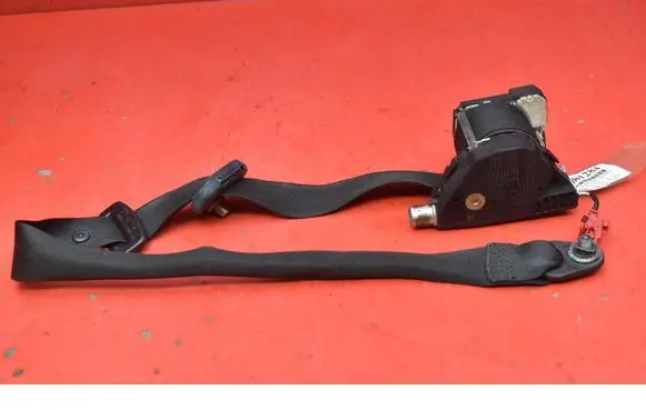 Smart ForTwo I Front seatbelt 33003480
