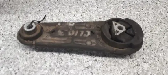Renault Clio III Engine mount vacuum valve 