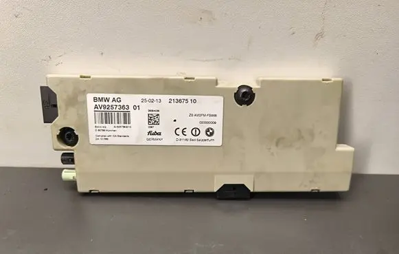 BMW 5 F10 F11 Aerial antenna amplifier 21367510 020000009 9257363