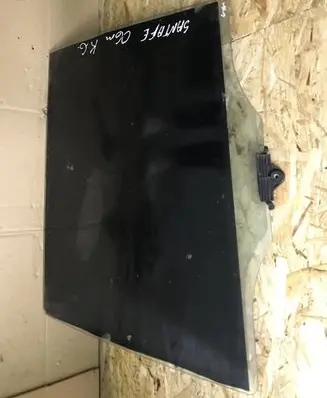 Hyundai Santa Fe Rear door window glass AS3
