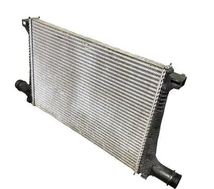 Audi Q8 Intercooler radiator 4M0145805M