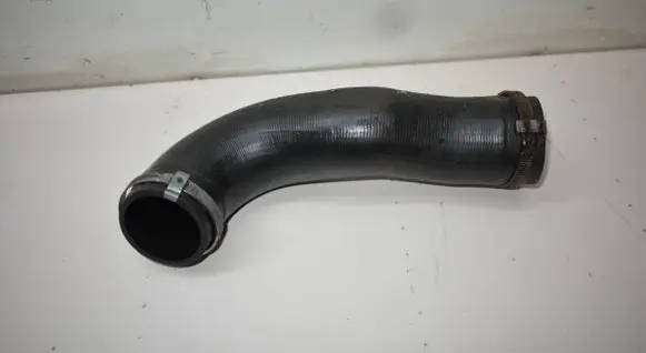 Intercooler hose/pipe