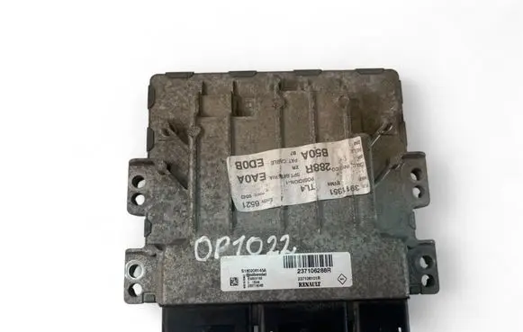 Renault Scenic III - Grand scenic III Engine control unit/module ECU 237106288R S180206145A