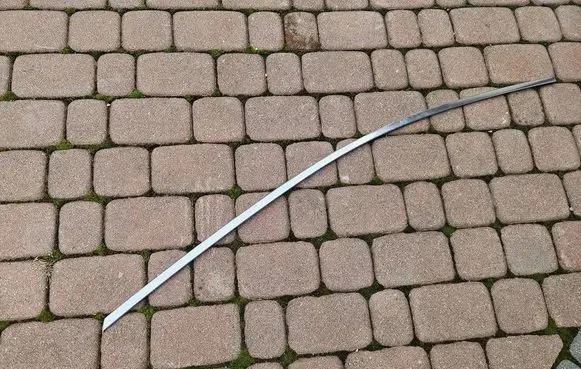 Opel Astra K Rear door glass trim molding 13406207