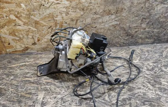 Nissan 240ZX, 280ZX, 300ZX ABS Pump 4760030P01