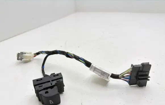 BMW X3 F25 Tailgate opening switch 9303662