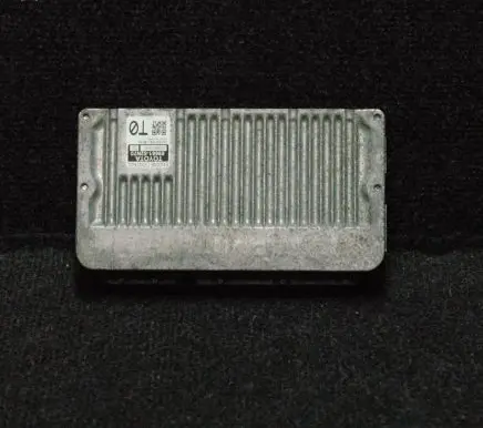 Toyota Verso-S Engine control unit/module 2120005930