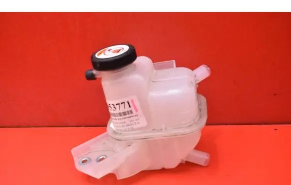 Toyota Yaris Cross Coolant expansion tank/reservoir 
