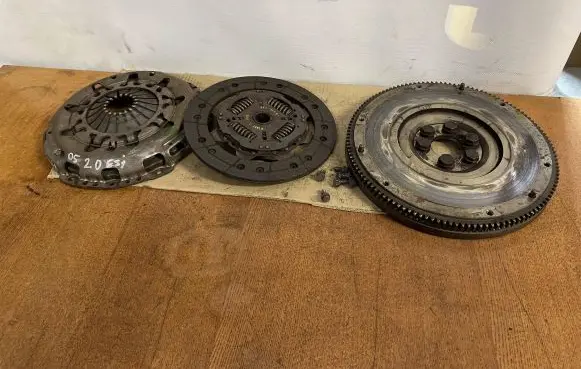 Skoda Octavia Mk2 (1Z) Clutch set kit R0301052710