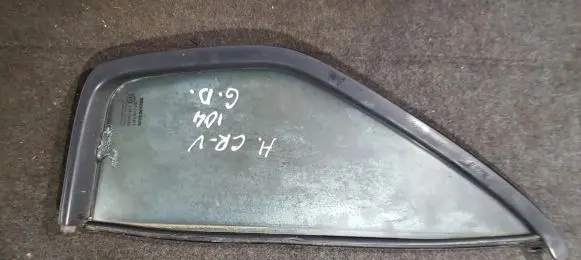 Rear vent window glass