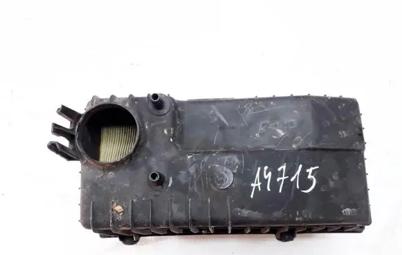 Peugeot 406 Air filter box 5280557