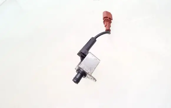 Volkswagen Golf VII Turbo solenoid valve 710942000 6116305