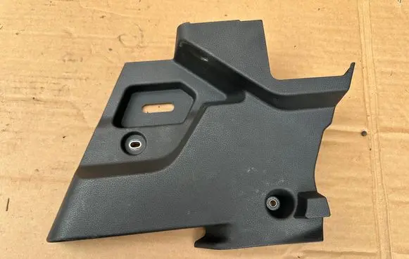 Volkswagen T-Roc Other trunk/boot trim element 2GA858848