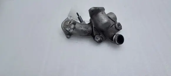 Mercedes-Benz B W246 W242 EGR valve line/pipe/hose 170741R