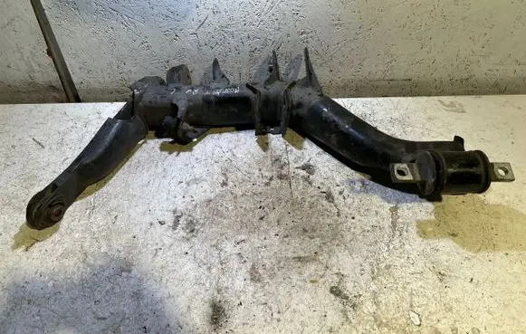 Honda CR-V Rear upper control arm/wishbone