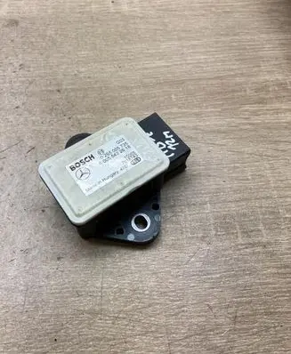 Mercedes-Benz E W212 ESP acceleration yaw rate sensor A0055422618 0265005735