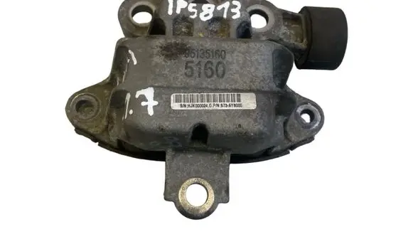 Opel Mokka Engine mount bracket 95135160 673AY8000 HJK0000240
