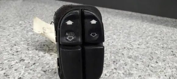 Ford Mondeo MK II Quarter vent window switch 97BG-14529-AA