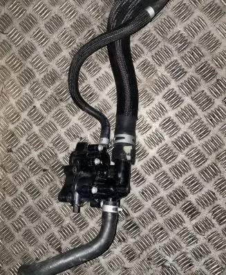Thermostat/thermostat housing