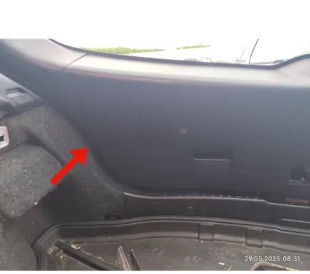 Mazda 3 II Tailgate/boot lid cover trim BBN96896 K3006