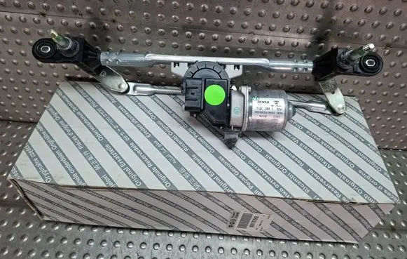 Fiat 500 Front wiper linkage and motor S26337505 51787565