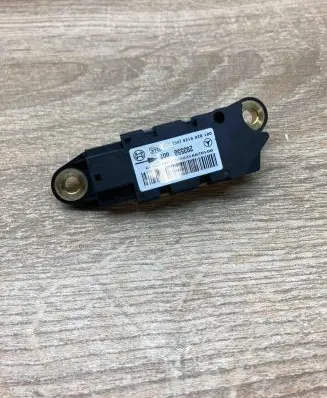 Mercedes-Benz S W220 Airbag deployment crash/impact sensor 0018209126 203550002