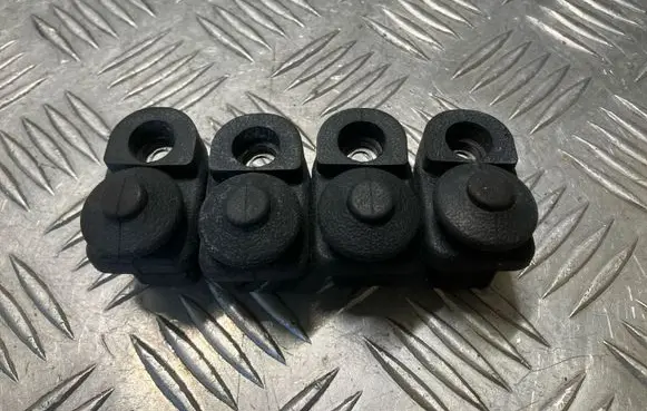 Nissan Juke I F15 Front door sensor 