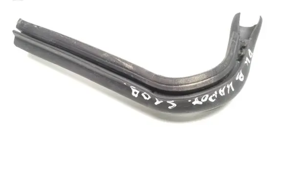 Renault Zoe Engine compartment rubber M807g